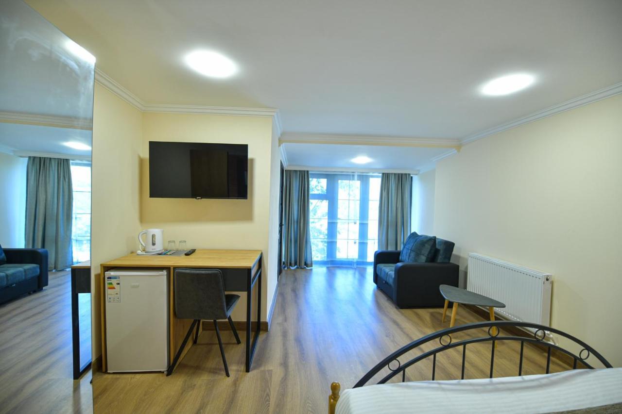 Madin Eco Hotel Debed Exterior foto