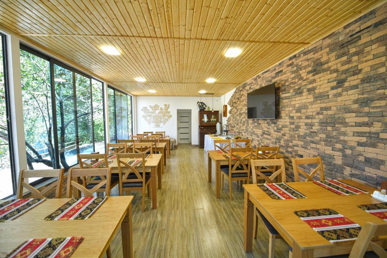 Madin Eco Hotel Debed Exterior foto